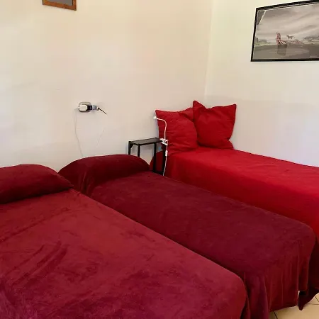 Free Parking, Close To The Train Station And The Duomo Apartment