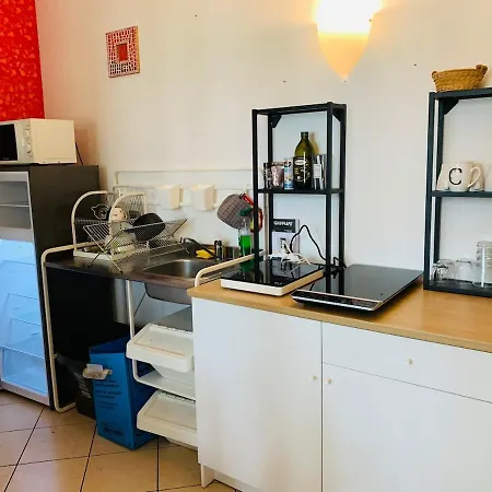 Apartment Free Parking, Close To The Train Station And The Duomo *