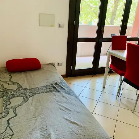 Apartment Free Parking, Close To The Train Station And The Duomo
